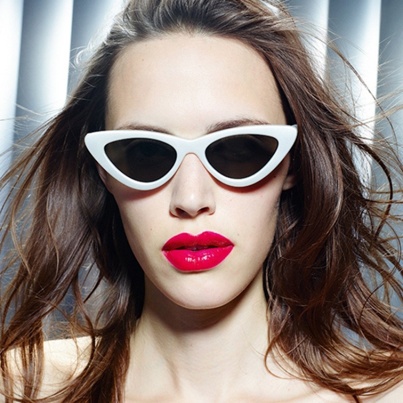 Streetwear Brand With Eye - Occhiali da Sole Sexy a Triangolo