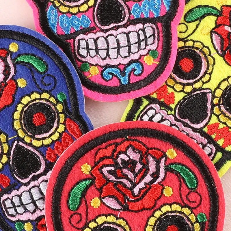 Patch Rock Thermocollant Punk  - Streetwear Brand Stickers recensione e prezzo