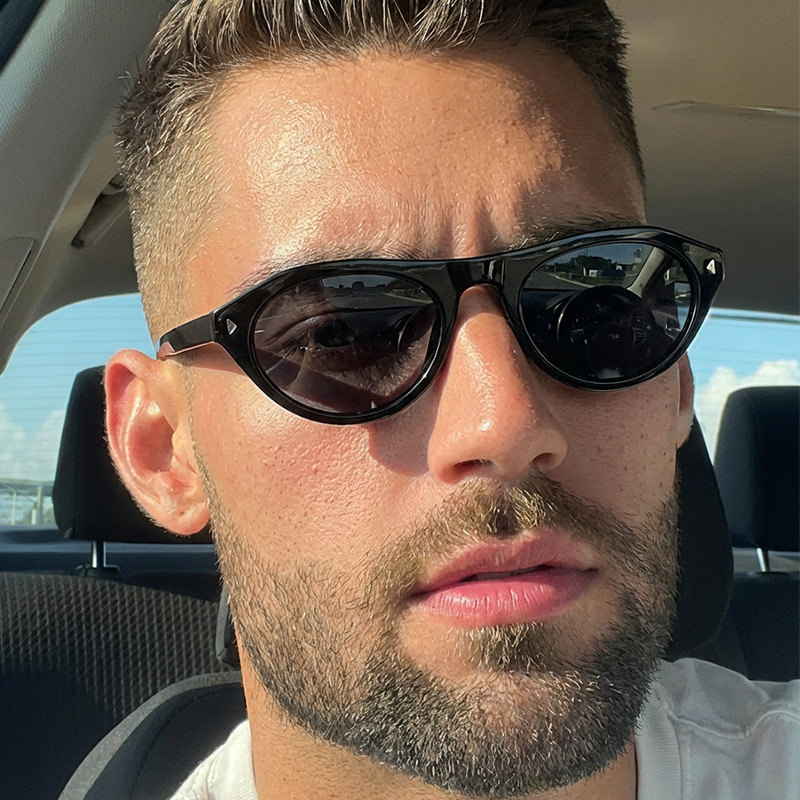 Occhiali da Sole Cat Eye alla  - Streetwear Brand With Eye recensione e prezzo