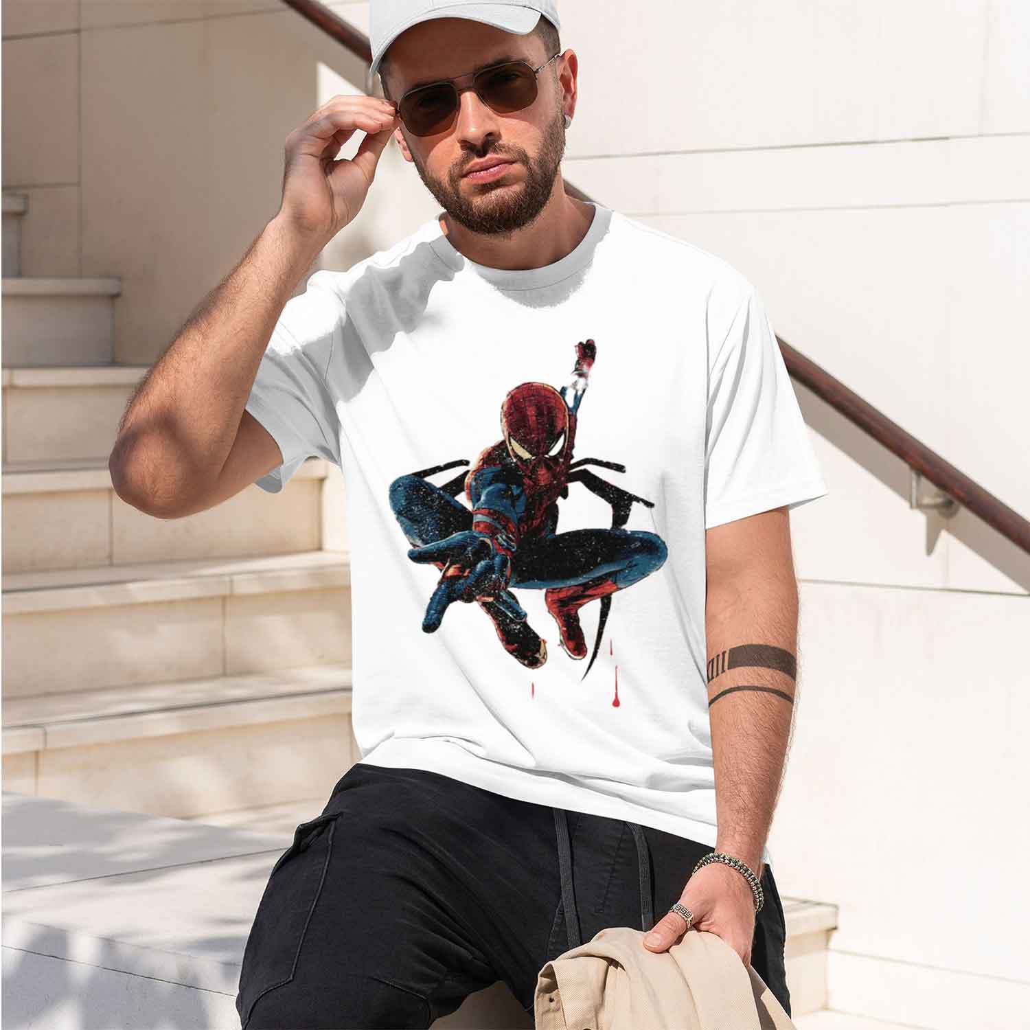 Nuovissima T-shirt con ritratt - Streetwear Brand Model recensione e prezzo